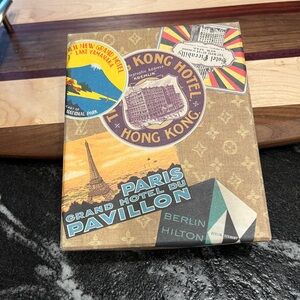 Louis Vuitton Art of Living Postcard Set